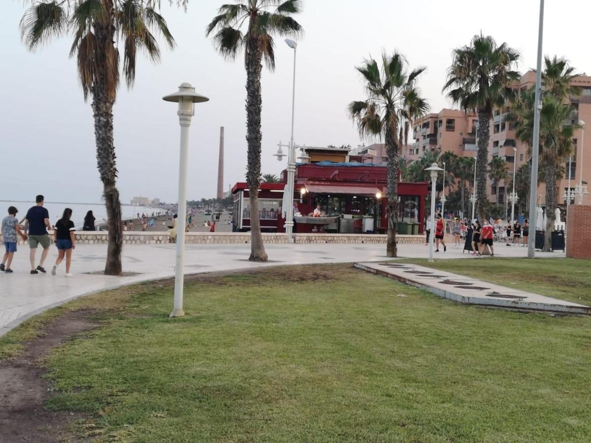 Robles Home Málaga Dış mekan fotoğraf